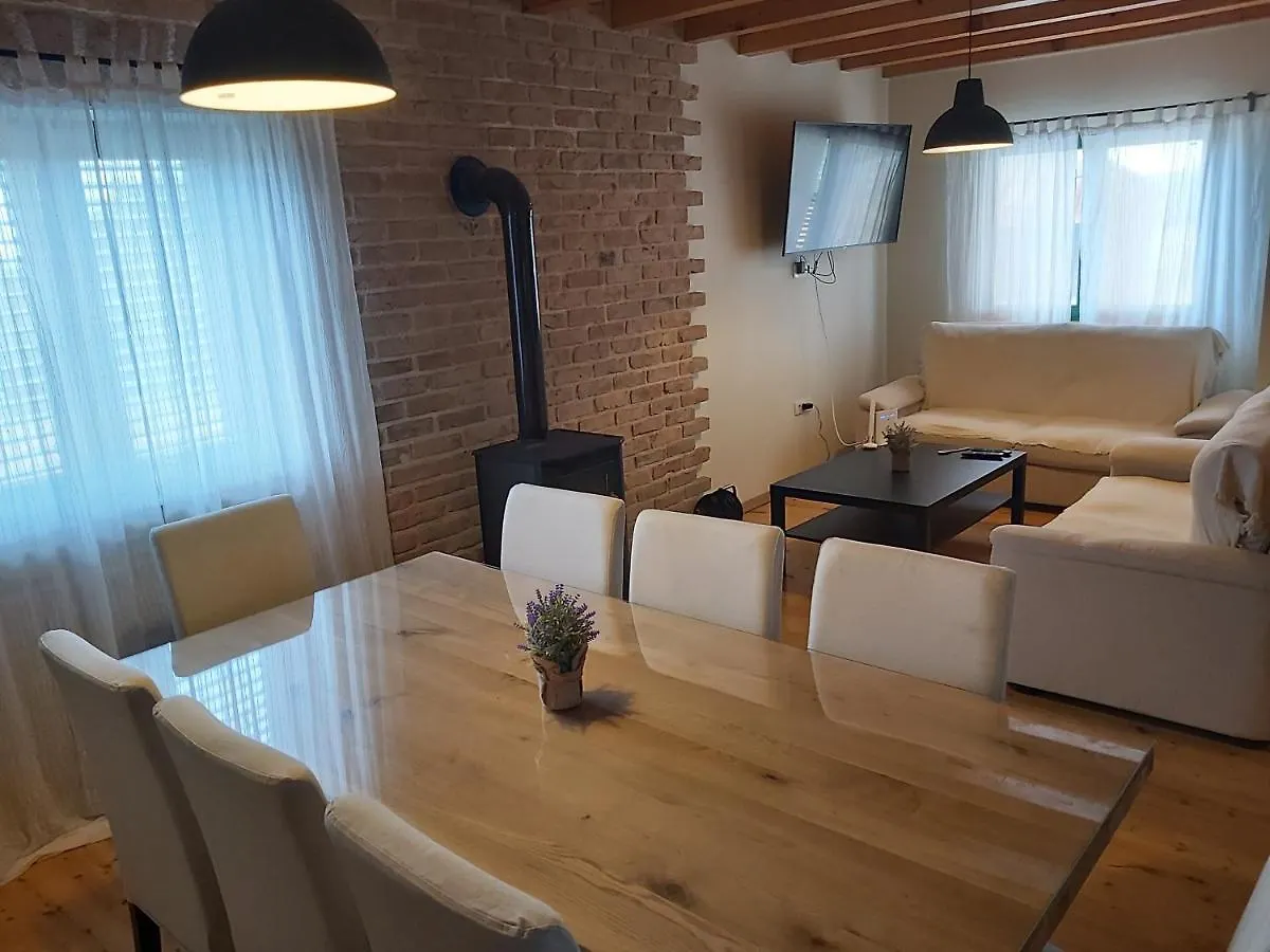 Villa Stone Pearl With Heated Swimming Pool Sveti Filip i Jakov