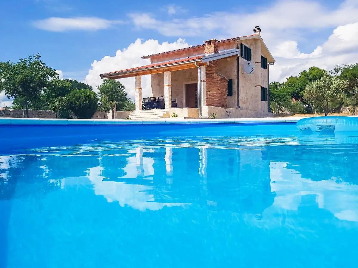 Villa Stone Pearl With Heated Swimming Pool Sveti Filip i Jakov