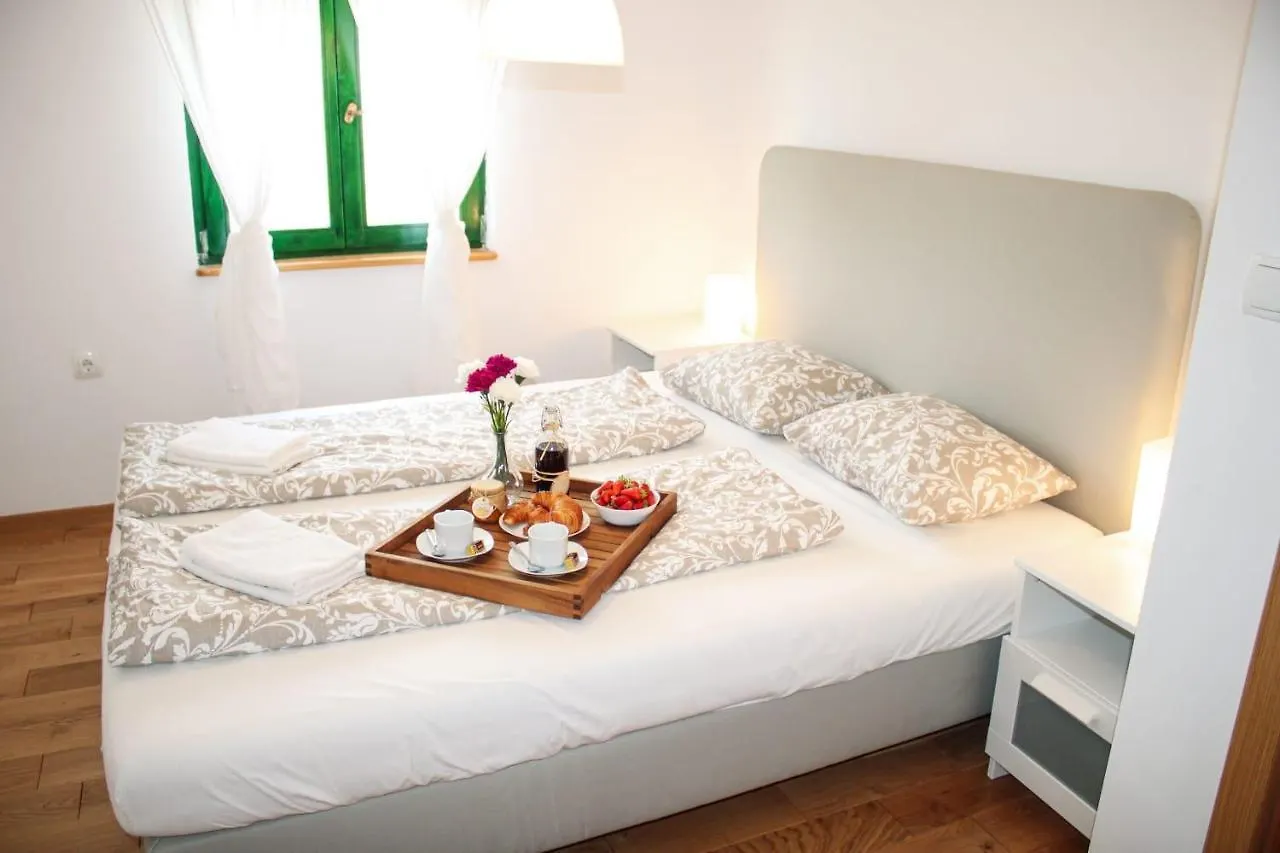 Villa Stone Pearl With Heated Swimming Pool Sveti Filip i Jakov 0*,
