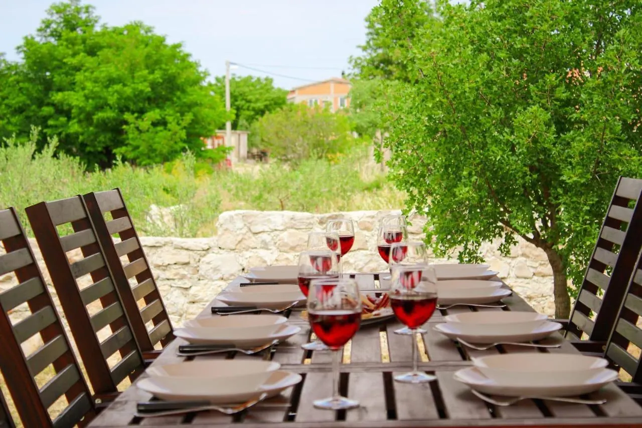 Villa Stone Pearl With Heated Swimming Pool Sveti Filip i Jakov