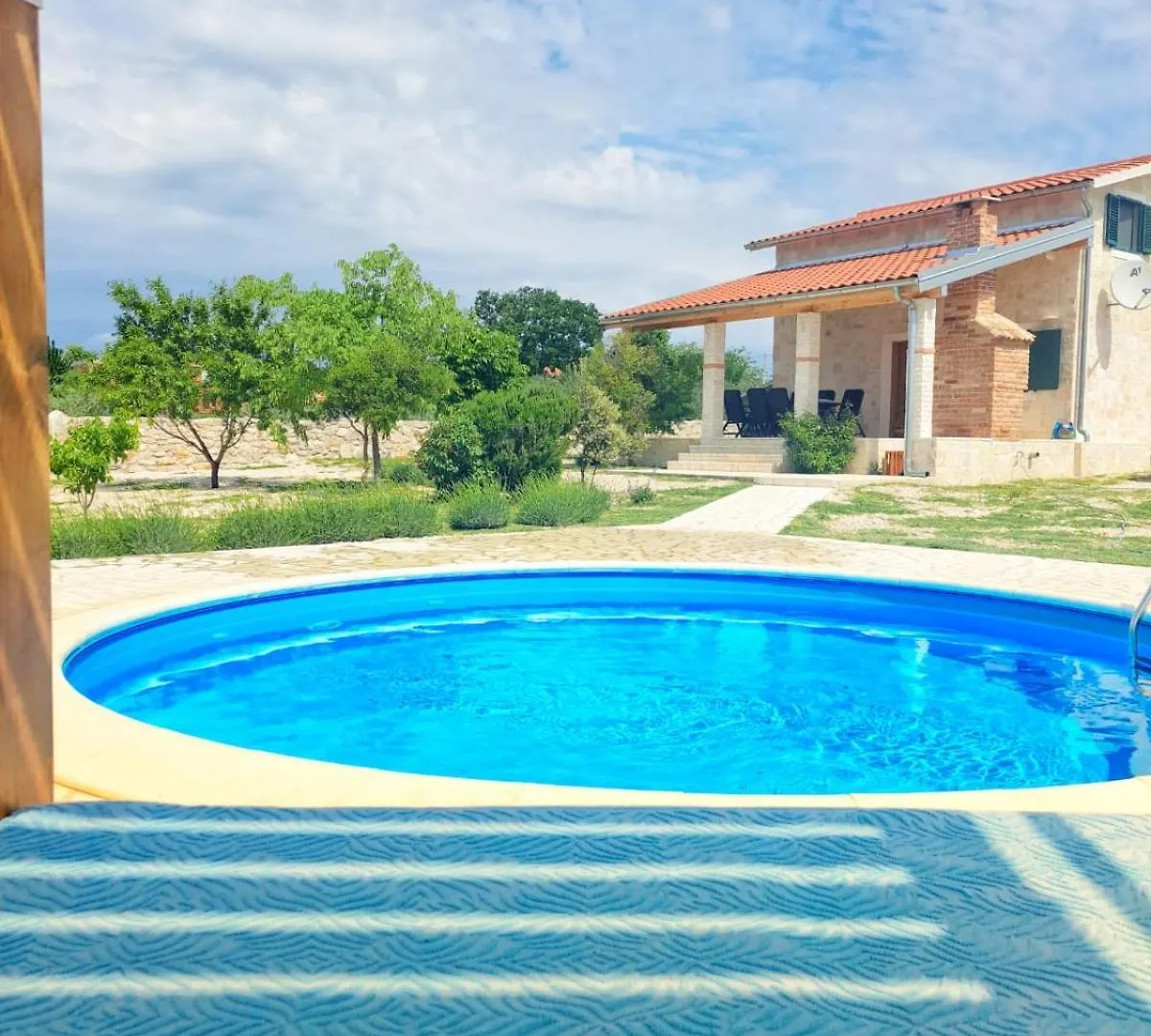 Villa Stone Pearl With Heated Swimming Pool Sveti Filip i Jakov