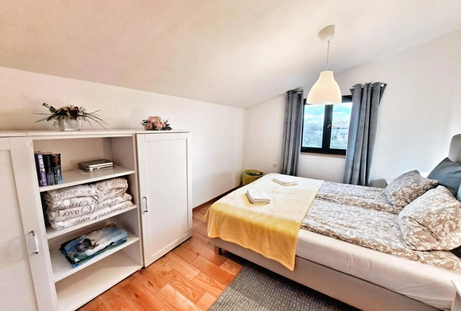Villa Stone Pearl With Heated Swimming Pool Sveti Filip i Jakov Croatia